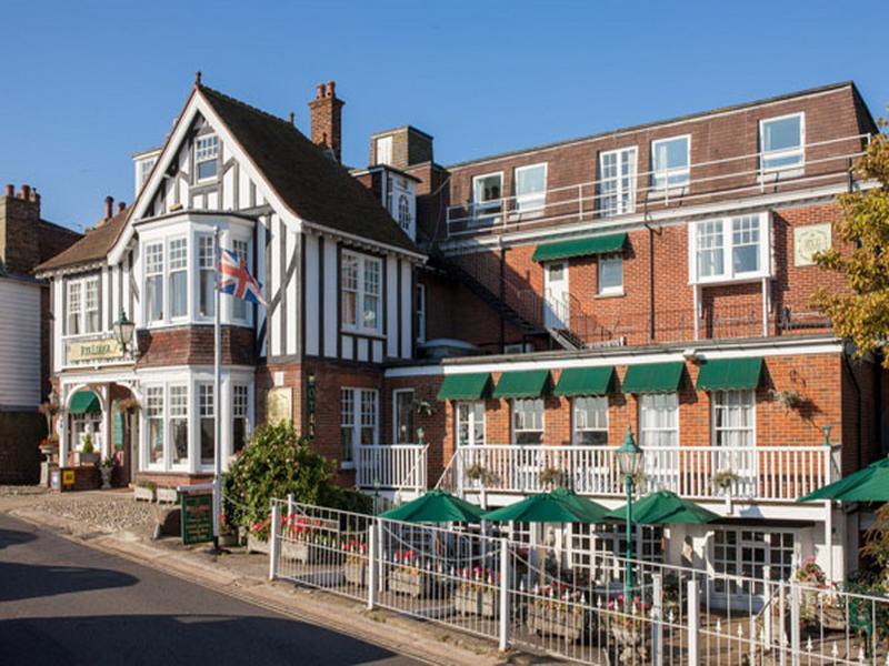 The Lookout Rye Hotel Kültér fotó